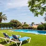 El Verano By Escape